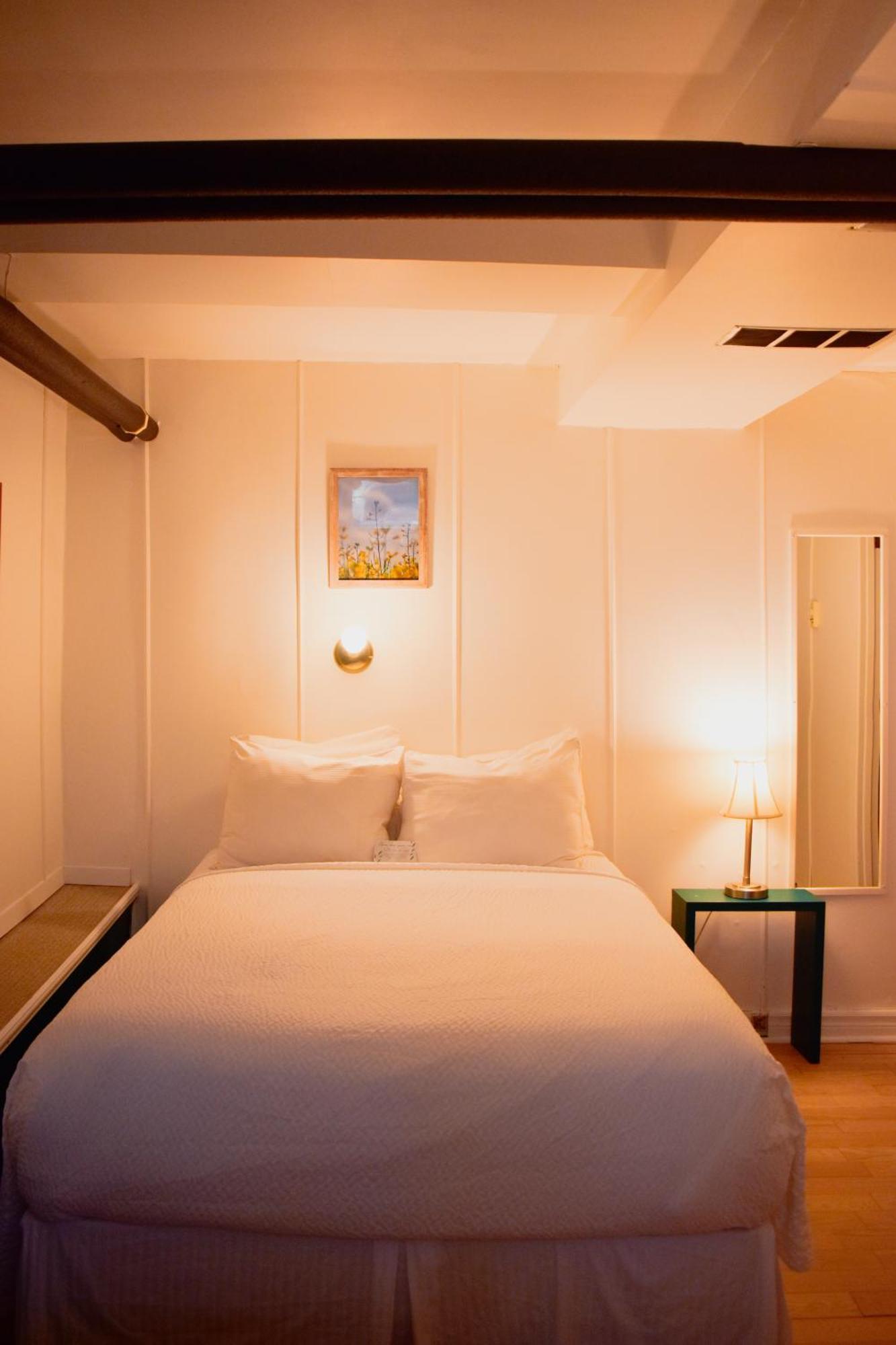 Economy Double Room Half Basement