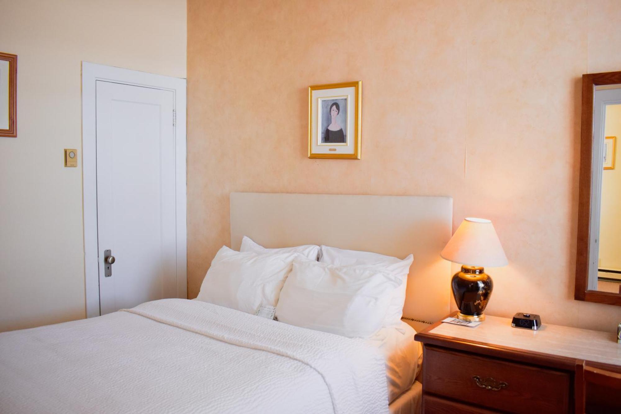 Suite with River View