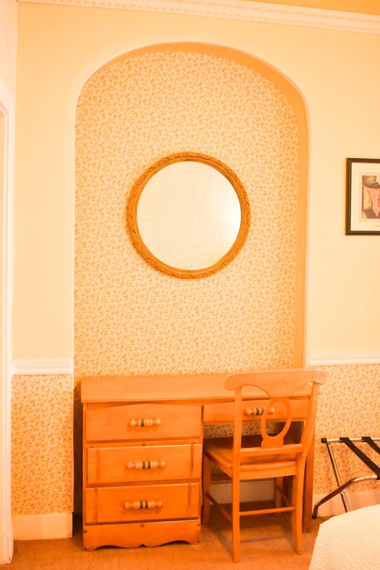 Double Room Two Double Beds Non-Smoking