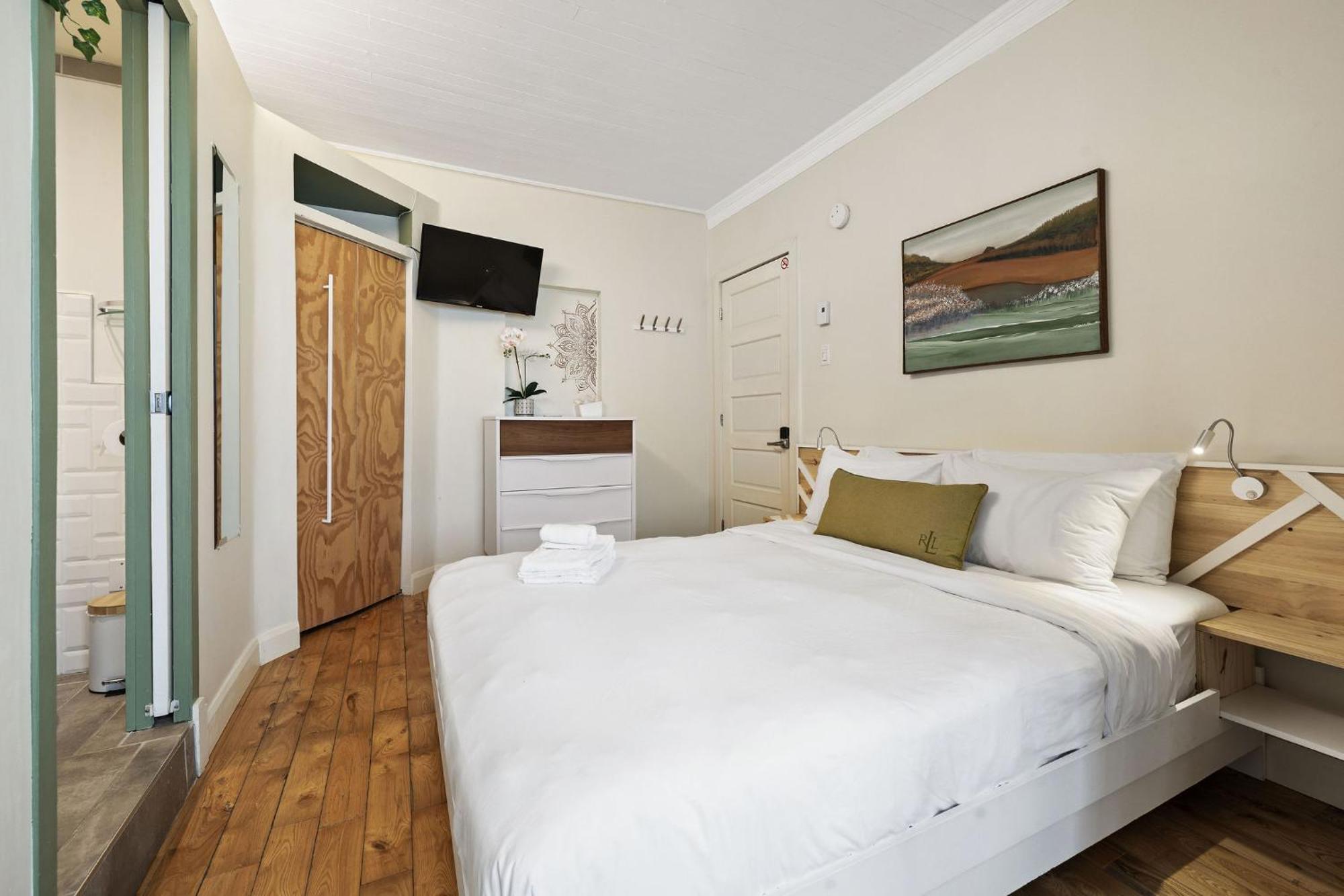 Superior Queen Room