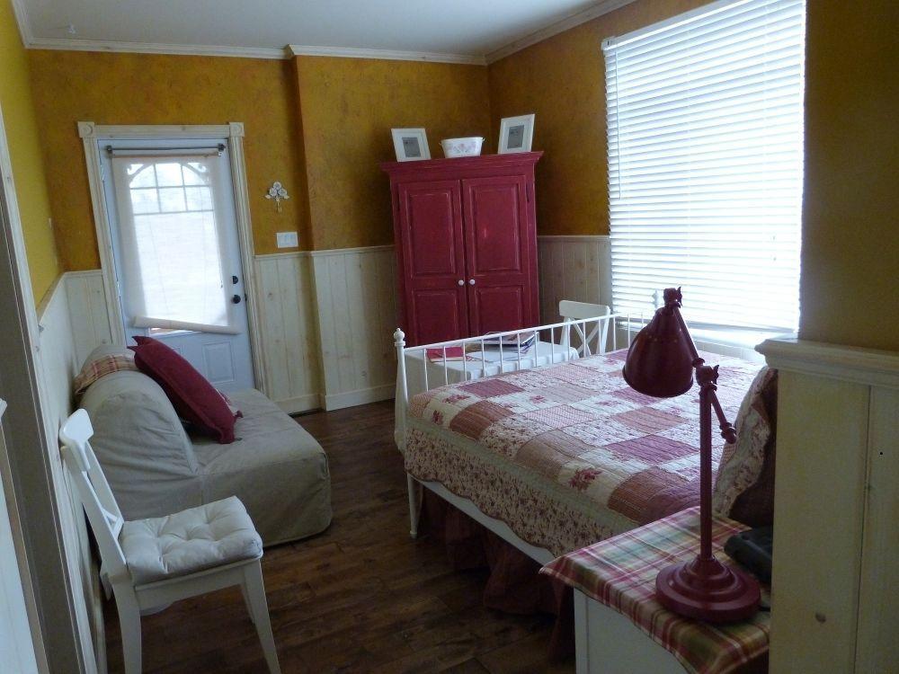 Queen Room with Sofa Bed