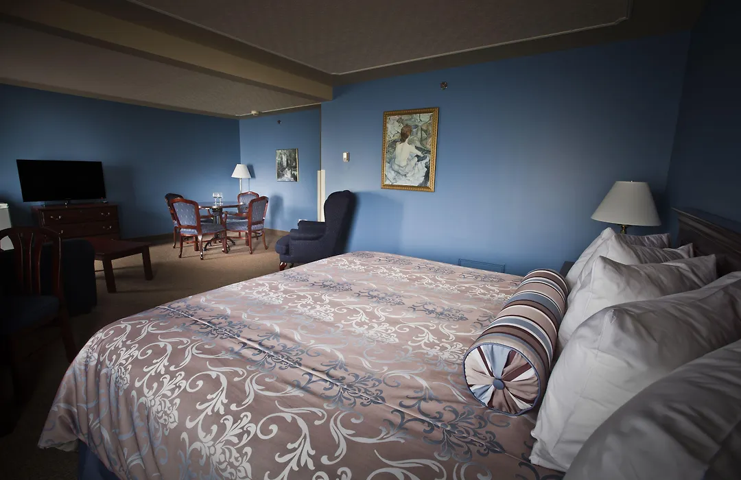 Repotel Henri IV Quebec-1