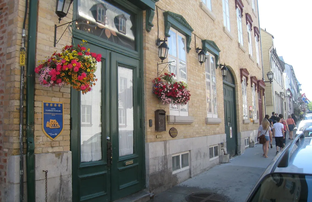 Castel D'Amerique Francaise-1