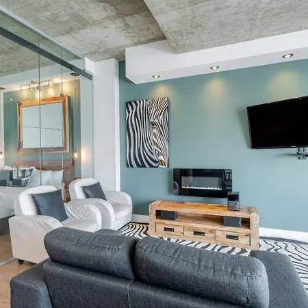 Les Immeubles Charlevoix - Le 760-631-3
