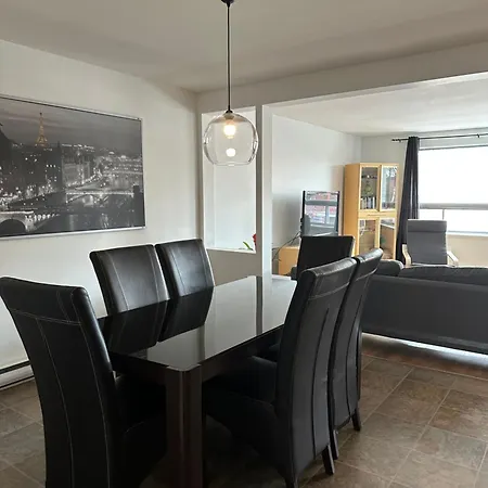 881 L'Appartement Familial "Central"-2