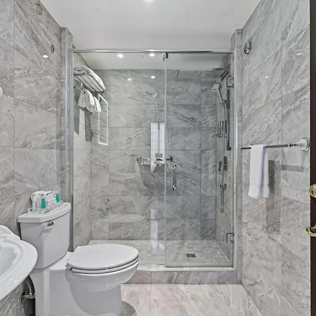 Le Clos Saint-Louis - Par Aneyro-2