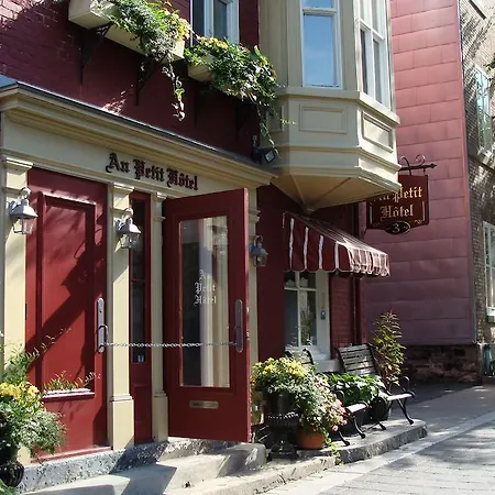 Au Petit Hotel-2