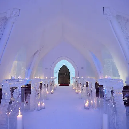 Hotel De Glace-3