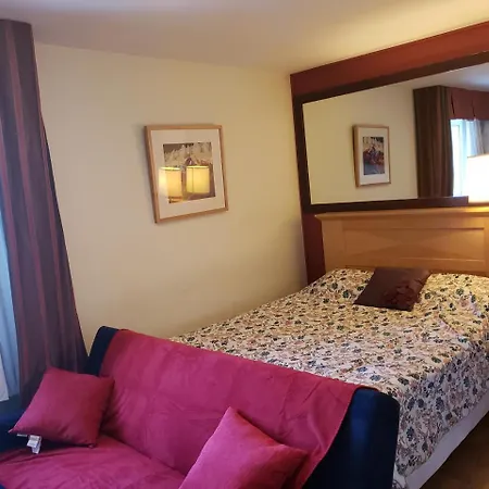 Auberge Maison Roy-2